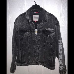 Tommy Hilfiger Black Acid Wash Denim Jacket